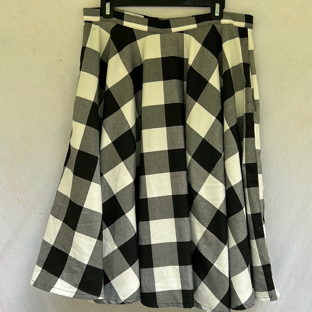 Unique Vintage Magnolia Park Black and White Buffalo Check Circle Skirt Size XL